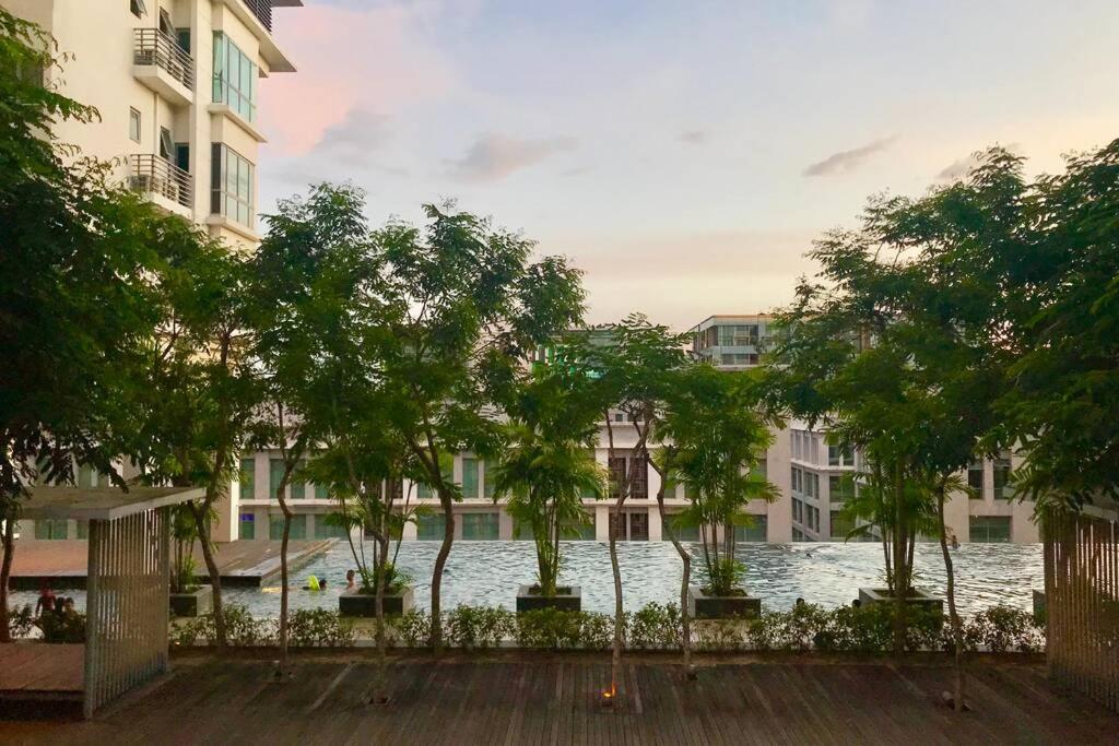 Condo In Imago Mall 亚庇最大商场imago楼里公寓 코타키나발루에서가장큰쇼핑센터아파트 Exterior photo